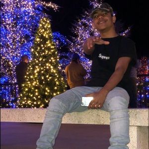 Meet your Posher, Ahmed